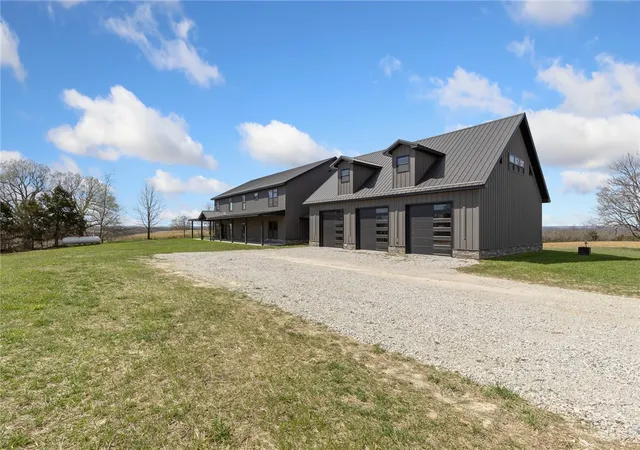Photo 2 of Single family home for sale at 353 Mc 4023, Everton, AR 72633 | MLS# 1302597 | Listing updated on 2026-08-01