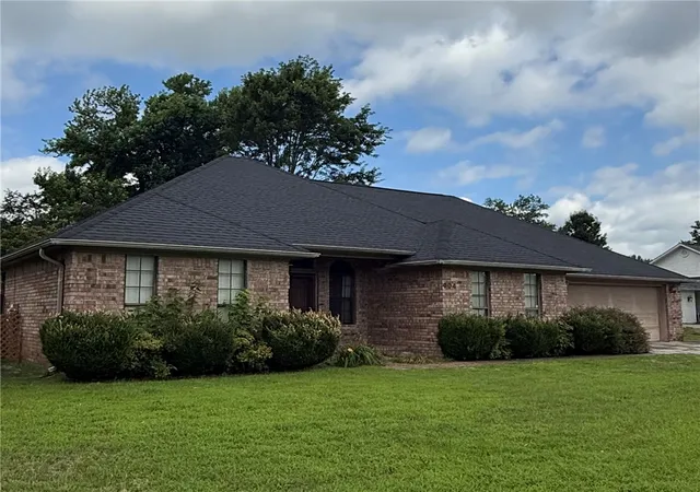 Homes for sale in Russellville, AR | 604 S Seattle Ave, Russellville, AR 72801 | MLS# AV25-52