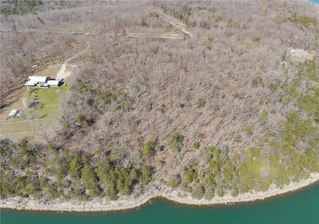 3rd image of 000 Oaks Landing Dr, Eureka Springs, AR 72631 | MLS# 1302465