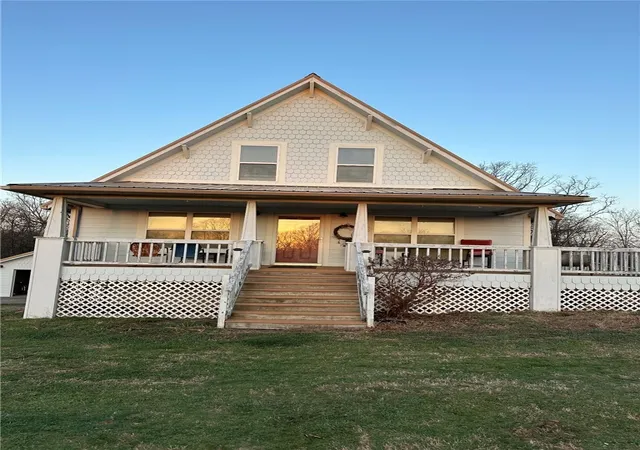 Photo 1 of Single family home for sale at 660 Pendergraft Rd, Noel, MO 64854 | MLS# 1301334 | Listing updated on 2026-07-24