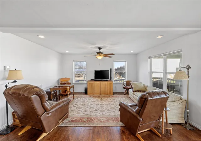 Photo 2 of Single family home for sale at 660 Pendergraft Rd, Noel, MO 64854 | MLS# 1301334 | Listing updated on 2026-07-24
