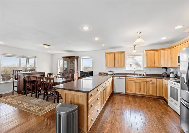 Photo 3 of Single family home for sale at 660 Pendergraft Rd, Noel, MO 64854 | MLS# 1301334 | Listing updated on 2026-07-24