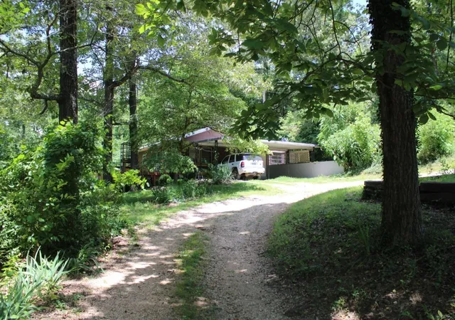 5th image of 3841 Tall Oaks Ln, Harrison, AR 72601 | MLS# 1303193