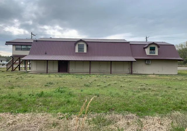 Photo 3 of Single family home for sale at 16852 Ar 7, Dardanelle, AR 72834 | MLS# AV25-571 | Listing updated on 2026-08-26