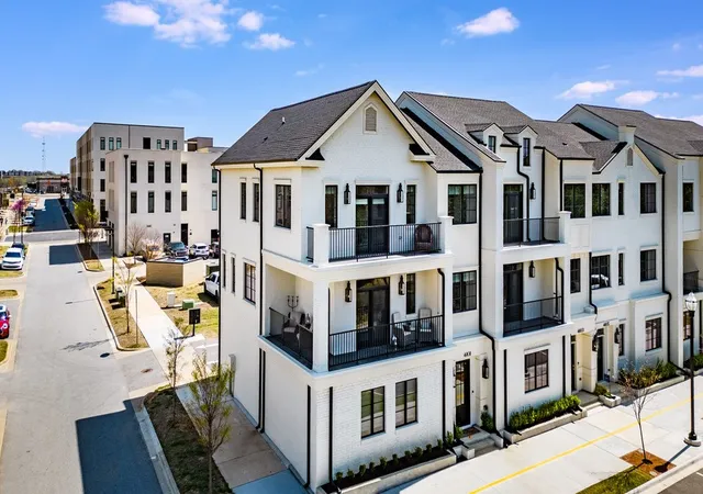 Photo 3 of Townhouse for sale at 4101 Champions Dr, Rogers, AR 72758 | MLS# 1303878 | Listing updated on 2026-07-29