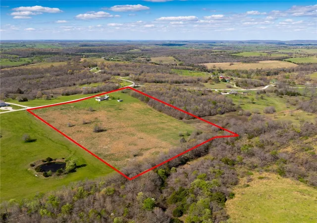 Homes for sale in Green Forest, AR | 68 County Road 8492, Green Forest, AR 72638 | MLS# 1305424