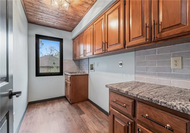 5th image of 12 Dunedin Ln, Bella Vista, AR 72715 | MLS# 1305450