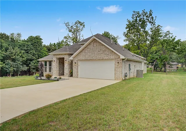 3rd image of 15336 S Bethel Heights Rd, Gentry, AR 72734 | MLS# 1306992