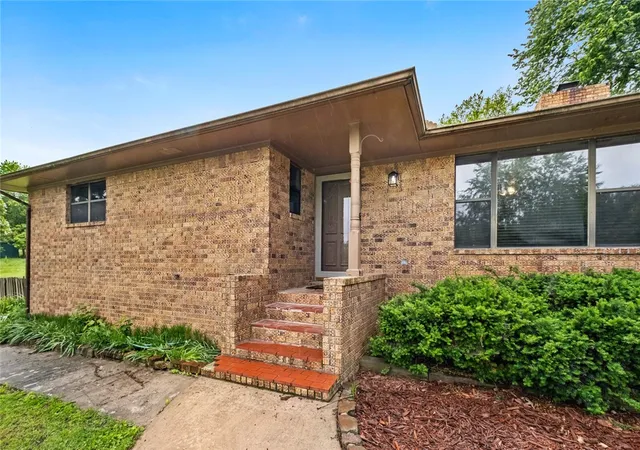 Photo 3 of Sale Pending at 14321 Osage Creek Rd, Springdale, AR 72762 | MLS# 1307701 | Listing updated on 2026-05-03