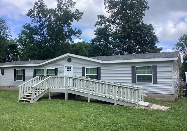 3rd image of 22168 Hwy 62, Garfield, AR 72732 | MLS# 1309281