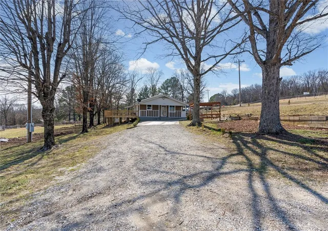 Homes for sale in Huntsville, AR | 4841 Business Hwy 412, Huntsville, AR 72740 | MLS# 1311546