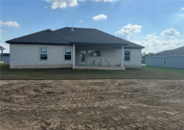 Photo 3 of Sale Pending at 1407 Latium St, Siloam Springs, AR 72761 | MLS# 1312776 | Listing updated on 2026-07-21