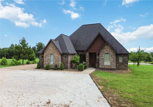 1st image of 16135 Pembleton Ranch Rd, Gravette, AR 72736 | MLS# 1314527