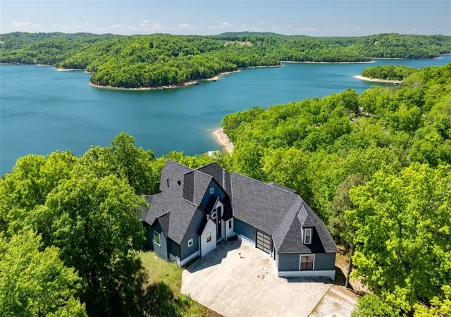Photo 1 of Single family home for sale at 444 Beaverview Dr, Eureka Springs, AR 72631 | MLS# 1314623 | Listing updated on 2026-09-29