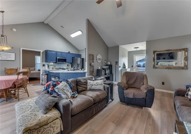 2nd image of 803 Jon Dr, Bentonville, AR 72712 | MLS# 1314554