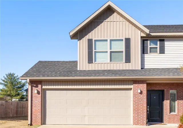3rd image of 2701-2707 W Shasta Rd, Rogers, AR 72758 | MLS# 1314683