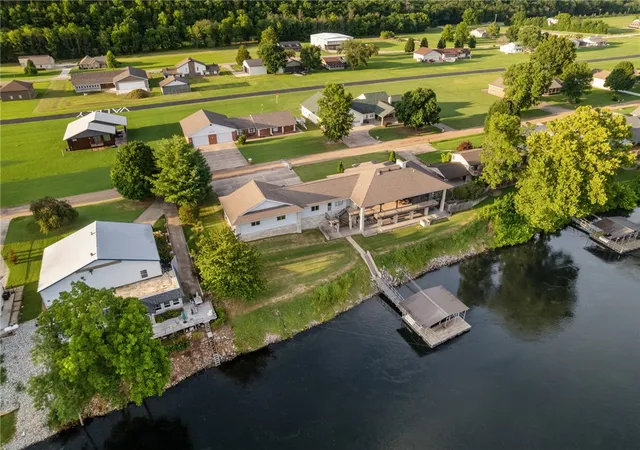 2nd image of 500 Valley Airport Dr, Cotter, AR 72626 | MLS# 1315164