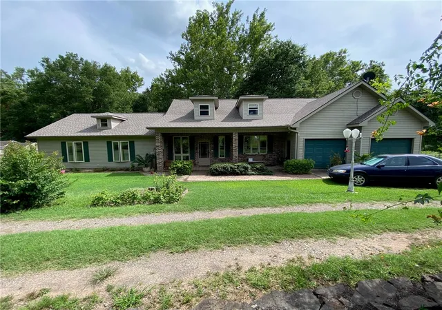 2nd image of 277 Cr 3576, Clarksville, AR 72830 | MLS# 1315545