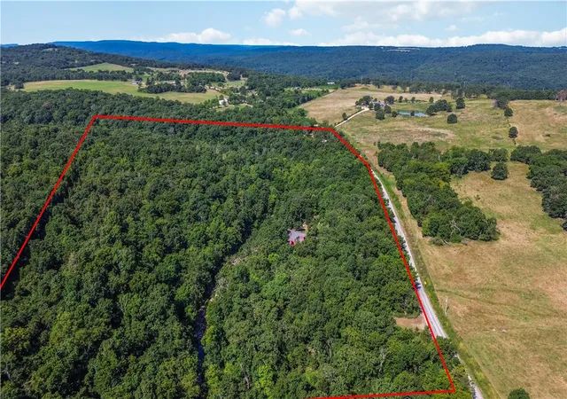 5th image of 18544 Bug Scuffle Rd, West Fork, AR 72774 | MLS# 1316264