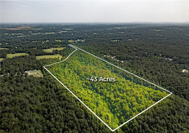 Photo 2 of Land for sale at W Davis Rd, Fayetteville, AR 72704 | MLS# 1316400 | Listing updated on 2026-07-30