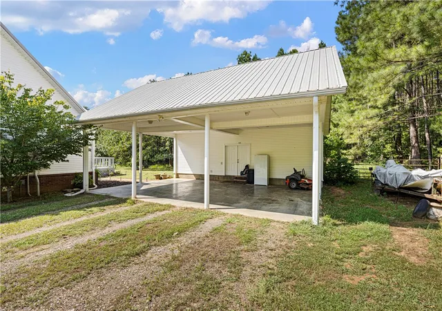 3rd image of 2000 County Road 4200, Clarksville, AR 72830 | MLS# 1317145