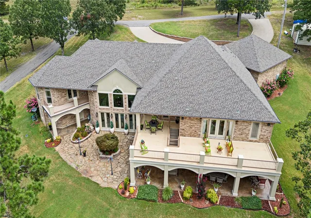 3rd image of 423 Parliament Ln, London, AR 72847 | MLS# 1317119