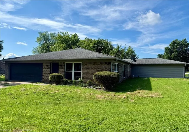 Homes for sale in Fort Smith, AR | 6500 Dallas St, Fort Smith, AR 72903 | MLS# 1317774