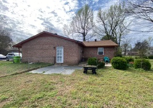 Homes for sale in Clarksville, AR | 802 S Olive Dr, Clarksville, AR 72830 | MLS# 1317815