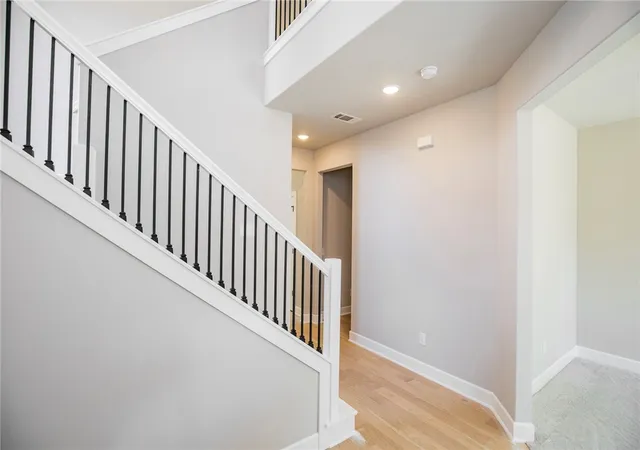 Photo 3 of Single family home for sale at 1 Nairn Ln, Bella Vista, AR 72715 | MLS# 1317951 | Listing updated on 2026-09-01