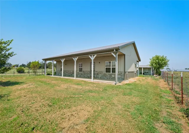 Photo 4 of Sale Pending at 796 Holland Ave, Gentry, AR 72734 | MLS# 1318193 | Listing updated on 2026-02-24
