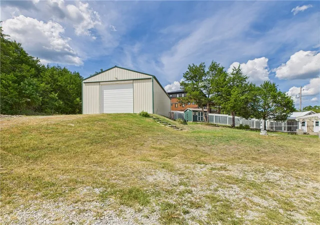 Homes for sale in Diamond City, AR | 470 Lakeside Dr, Diamond City, AR 72644 | MLS# 1318045