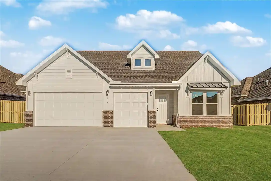 Photo 1 of Single family home for sale at 210 Ryker Ridge, Centerton, AR 72719 | MLS# 1318702 | Listing updated on 2026-10-25