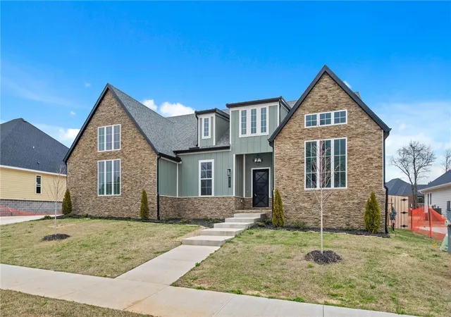 Homes for sale in Bentonville, AR | 810 Greenhorn St, Bentonville, AR 72712 | MLS# 1318826