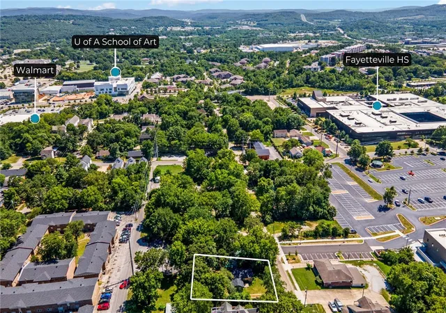 2nd image of 104 S Duncan Ave, Fayetteville, AR 72701 | MLS# 1318908