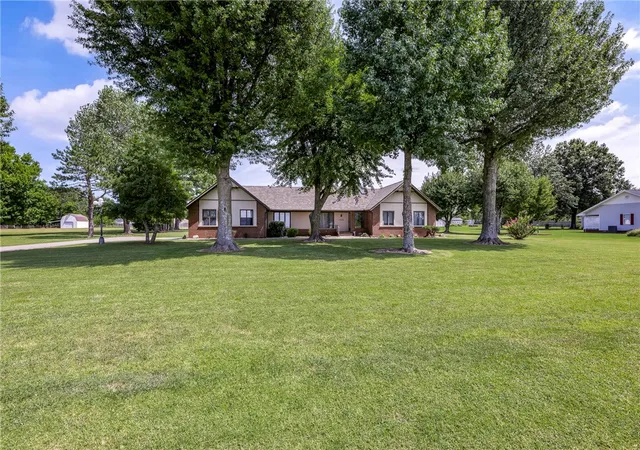 49th image of 1509 Concord St, Lowell, AR 72745 | MLS# 1319134