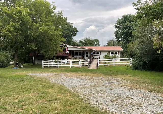1st image of 73911 S 4677 Rd, Stilwell, OK 74960 | MLS# 1320030