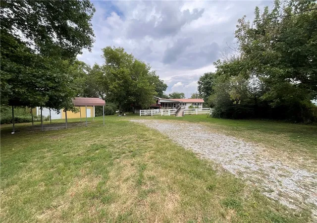 2nd image of 73911 S 4677 Rd, Stilwell, OK 74960 | MLS# 1320030