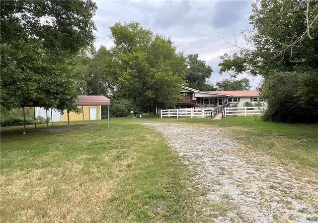 5th image of 73911 S 4677 Rd, Stilwell, OK 74960 | MLS# 1320030