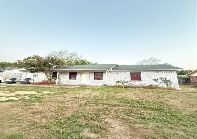 Homes for sale in Russellville, AR | 1306 E L St, Russellville, AR 72801 | MLS# 1319668