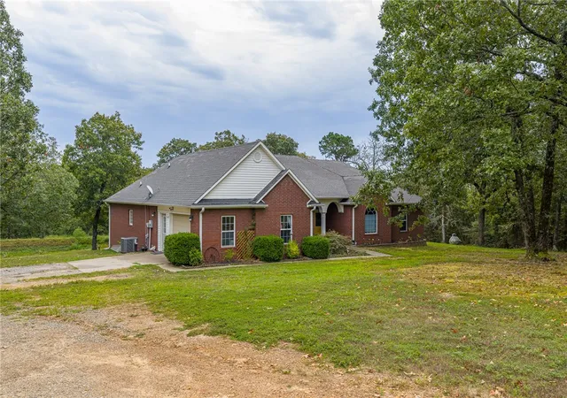 Homes for sale in Booneville, AR | 70 Northridge Cir, Booneville, AR 72927 | MLS# 1321571