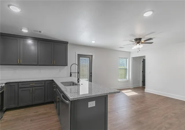 Homes for sale in Bentonville, AR | 1102 Lockheed St, Bentonville, AR 72712 | MLS# 1321490