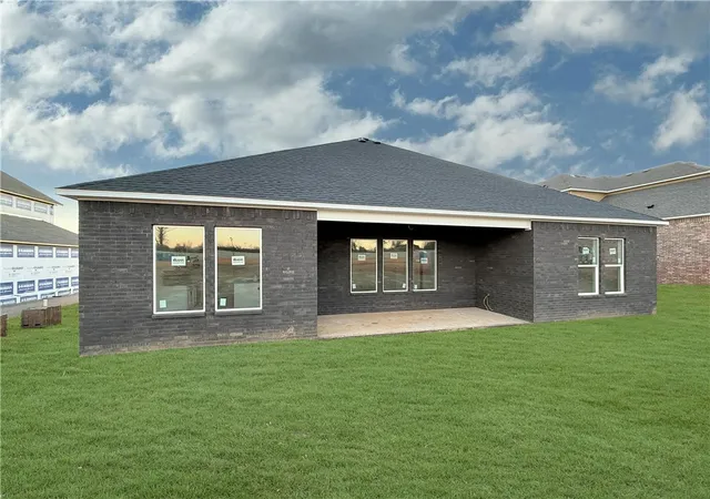 27th image of 5376 Nicolas Ave, Springdale, AR 72762 | MLS# 1321980
