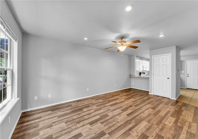 5th image of 1429 W Netherland Way #3, Fayetteville, AR 72701 | MLS# 1322550