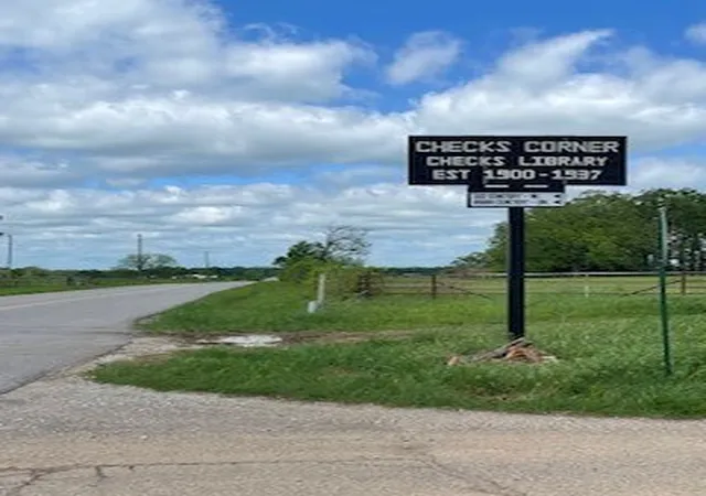 1st image of 5 Check's Corner Rd, Sulphur Springs, AR 72768 | MLS# 1322309