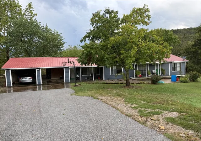 Homes for sale in Green Forest, AR | 33 Dogwood Ln, Green Forest, AR 72638 | MLS# 1323233