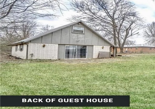 27th image of 1719 Wensworth Ave, Springdale, AR 72762 | MLS# 1323422