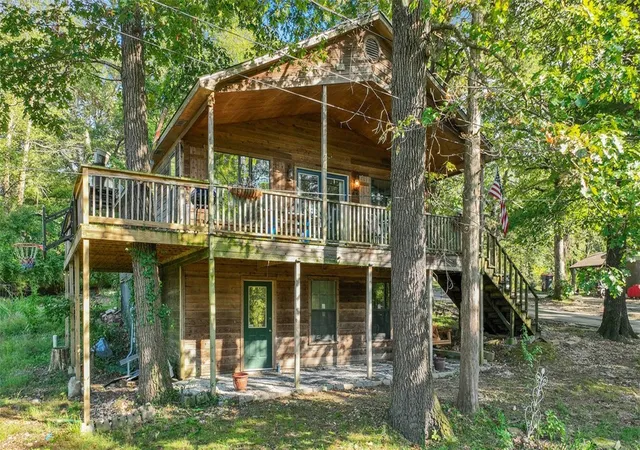 1st image of 18932 N Shoreline Way, Fayetteville, AR 72703 | MLS# 1323417
