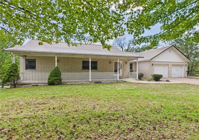 Homes for sale in Omaha, AR | 11801 Wildwood Dr, Omaha, AR 72662 | MLS# 1323132