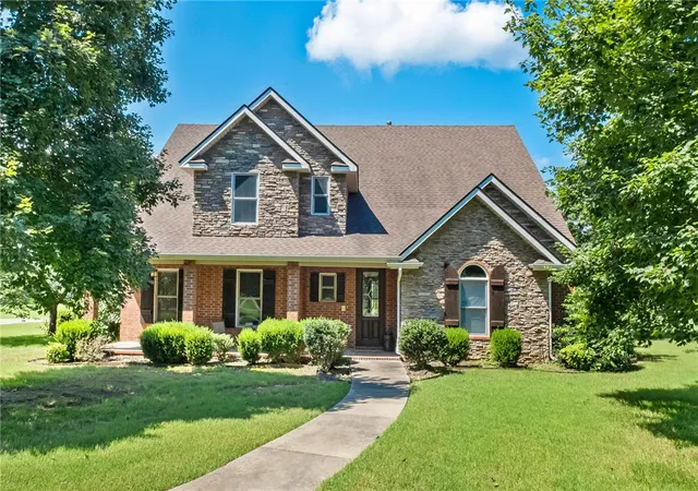 1st image of 453 Sonoma Cir, Fayetteville, AR 72703 | MLS# 1324378