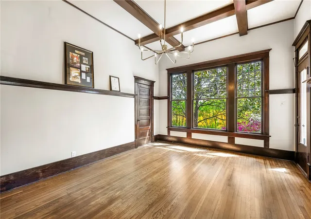 Photo 4 of Sale Pending at 508 W Central Ave, Bentonville, AR 72712 | MLS# 1324436 | Listing updated on 2026-06-07